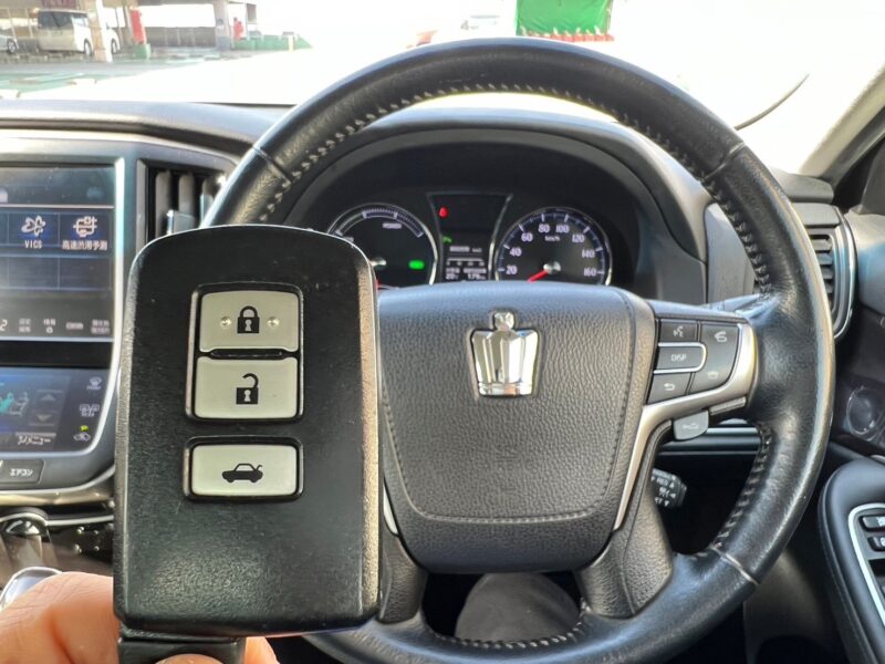 クラウンアスリート 2.5 ハイブリッド S★R4税金完納★激シブ★BLITZ車高調★シュタイナー20インチホイル★ROWENフルエアロ★カスタム総額100万Over★業界最安画像21