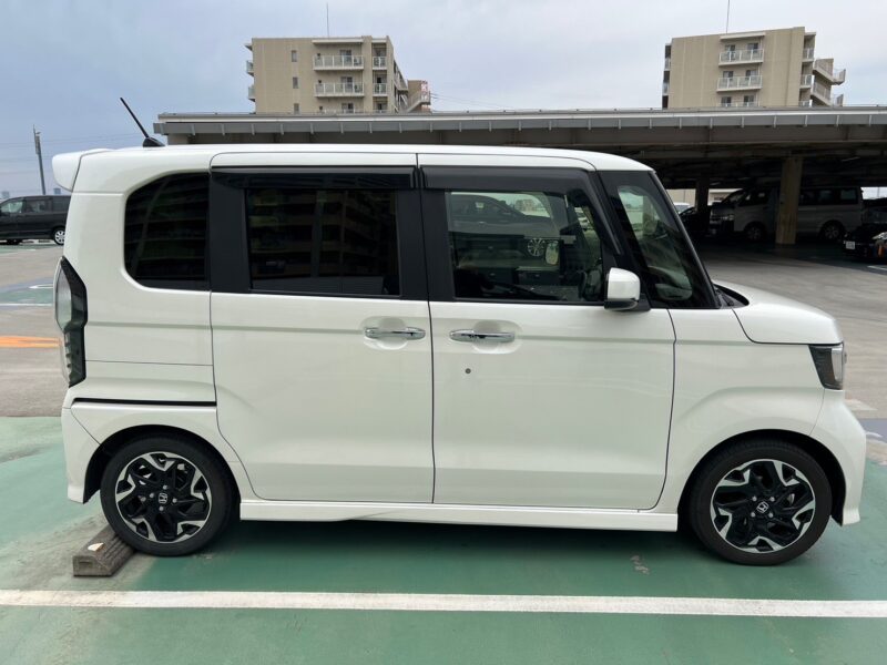Nボックス カスタム GLターボ ホンダセンシング★R4税金完納★車検ロング★走行中TV視聴★パーキングセンサー★両側電動スライドドア★KENWOOD8インチナビ★極良極美★ワンオーナー★業界最安画像4