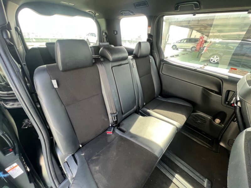 ノア2.0S i W xB Ⅱ★R4税金完納★極良極美★車検ロング★ALPINE後席モニター★両側電動スライドドア★走行中TV視聴★車線変更センサー★業界最安画像12