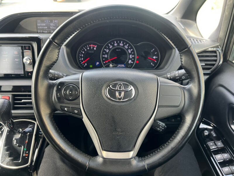 ノア2.0S i W xB Ⅱ★R4税金完納★極良極美★車検ロング★ALPINE後席モニター★両側電動スライドドア★走行中TV視聴★車線変更センサー★業界最安画像18