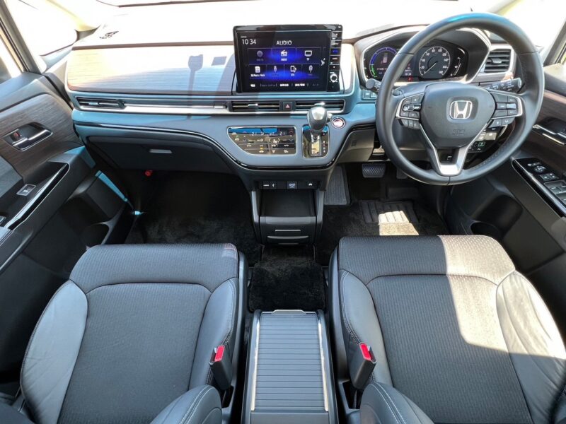 オデッセイ2.0 e:HEV アブソルートEX★R4税金完納★上級グレード★走行0.8万k★極上極美★360°カメラ★ドラレコ前後★走行中TV視聴★衝突軽減ブレーキ★ブラインドスポットモニター★後席モニター★業界最安画像10