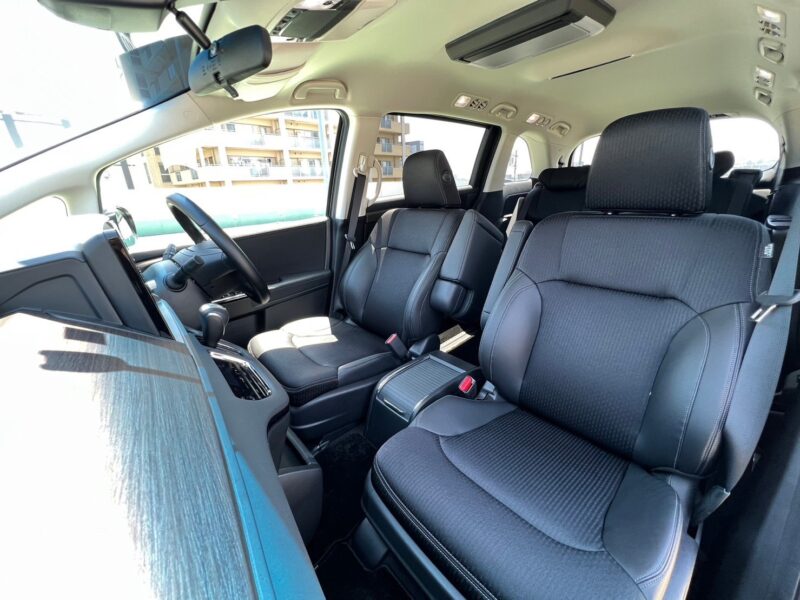 オデッセイ2.0 e:HEV アブソルートEX★R4税金完納★上級グレード★走行0.8万k★極上極美★360°カメラ★ドラレコ前後★走行中TV視聴★衝突軽減ブレーキ★ブラインドスポットモニター★後席モニター★業界最安画像12