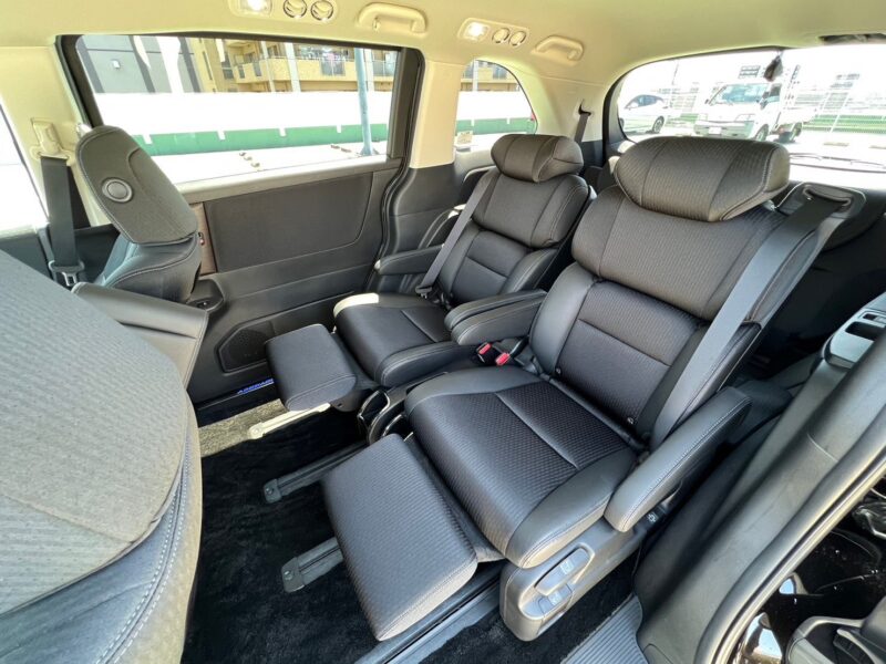 オデッセイ2.0 e:HEV アブソルートEX★R4税金完納★上級グレード★走行0.8万k★極上極美★360°カメラ★ドラレコ前後★走行中TV視聴★衝突軽減ブレーキ★ブラインドスポットモニター★後席モニター★業界最安画像16