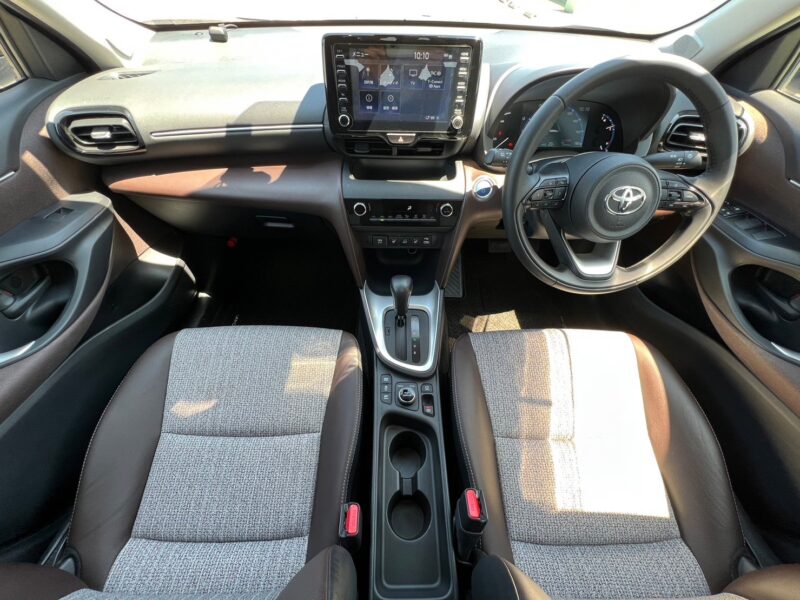 ヤリスクロス ハイブリッド1.5Z E-FOUR 4WD モデリスタ★R4税金完納★極良極美★モデリスタ フルエアロ★上級グレード★4WD★ドラレコ前後★車線変更センサー★衝突軽減ブレーキ★ハーフレザー★激シブ★業界最安★激安画像10