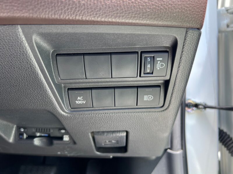 ヤリスクロス ハイブリッド1.5Z E-FOUR 4WD モデリスタ★R4税金完納★極良極美★モデリスタ フルエアロ★上級グレード★4WD★ドラレコ前後★車線変更センサー★衝突軽減ブレーキ★ハーフレザー★激シブ★業界最安★激安画像25