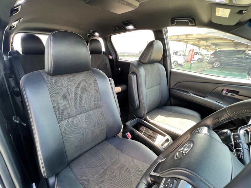 エスティマ2.4 アエラスプレミアム TRDエアロ★R4税金完納★極良極美★TRDエアロ★後席モニター★車線変更センサー★衝突軽減ブレーキ★10インチナビ★業界最安画像11