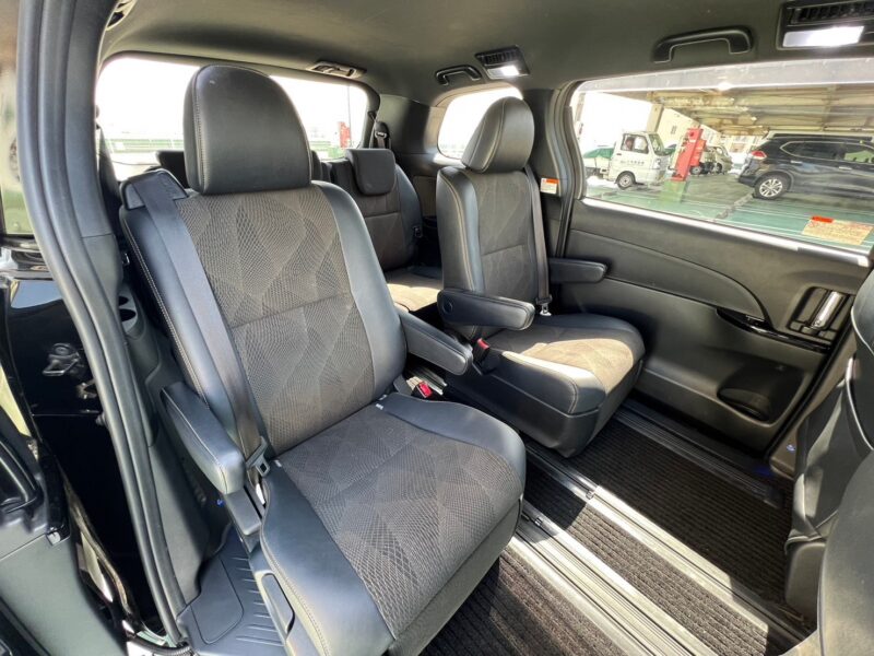 エスティマ2.4 アエラスプレミアム TRDエアロ★R4税金完納★極良極美★TRDエアロ★後席モニター★車線変更センサー★衝突軽減ブレーキ★10インチナビ★業界最安画像13