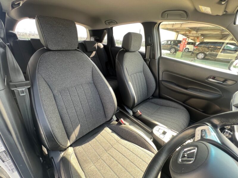 フィット1.5 e:HEVホーム★R5税金完納★低燃費★極良極美★車検ロング★車線変更センサー★衝突軽減ブレーキ★業界最安画像11