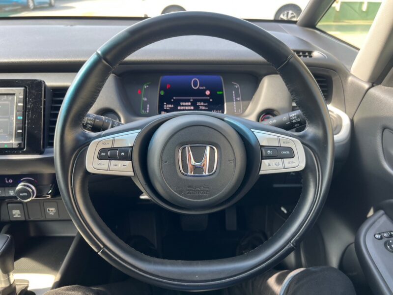 フィット1.5 e:HEVホーム★R5税金完納★低燃費★極良極美★車検ロング★車線変更センサー★衝突軽減ブレーキ★業界最安画像16