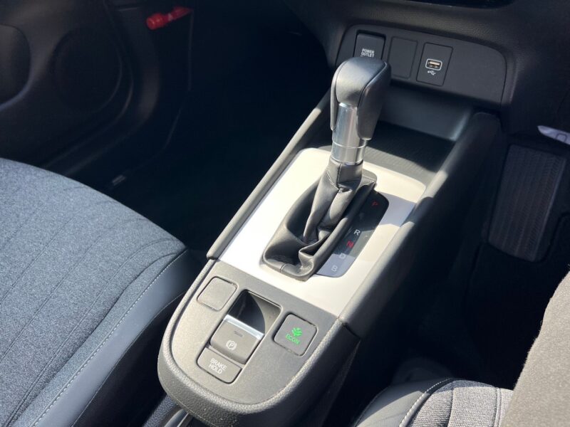 フィット1.5 e:HEVホーム★R5税金完納★低燃費★極良極美★車検ロング★車線変更センサー★衝突軽減ブレーキ★業界最安画像20