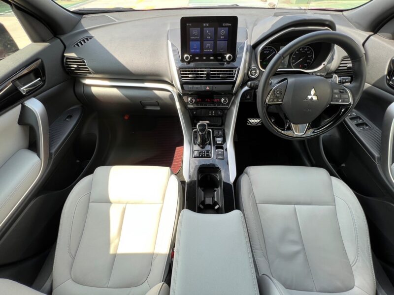 エクリプスクロス PHEV 2.4 P 4WD★R5税金完納★極良極美★最上級グレード★プラグインハイブリッド★充電コード付き★360°カメラ★ブラインドスポットモニター★衝突軽減ブレーキ★後方車両検知警告システム★業界最安画像10