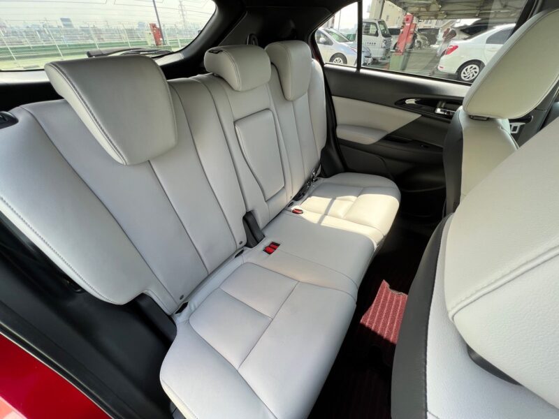 エクリプスクロス PHEV 2.4 P 4WD★R5税金完納★極良極美★最上級グレード★プラグインハイブリッド★充電コード付き★360°カメラ★ブラインドスポットモニター★衝突軽減ブレーキ★後方車両検知警告システム★業界最安画像12