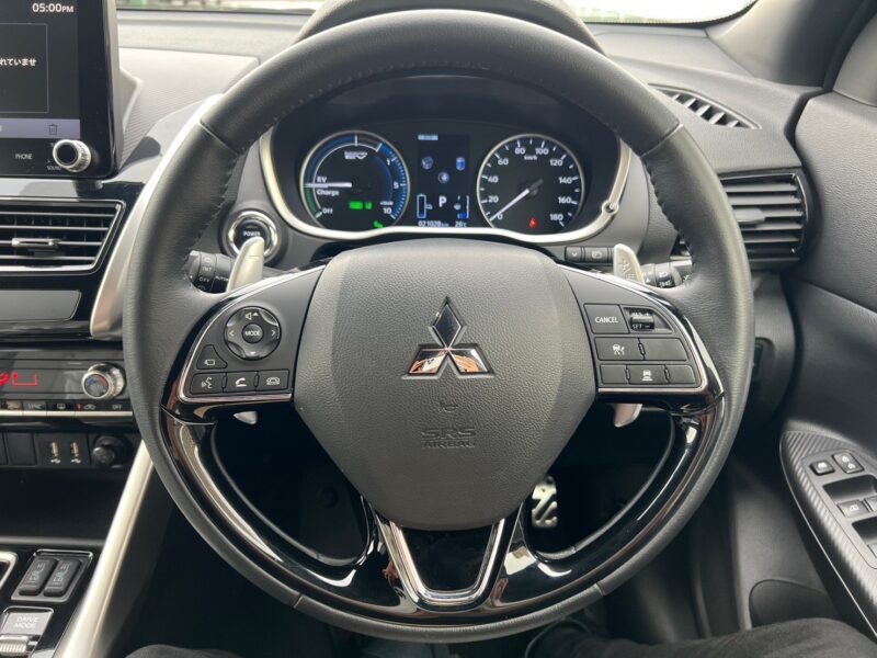 エクリプスクロス PHEV 2.4 P 4WD★R5税金完納★極良極美★最上級グレード★プラグインハイブリッド★充電コード付き★360°カメラ★ブラインドスポットモニター★衝突軽減ブレーキ★後方車両検知警告システム★業界最安画像17