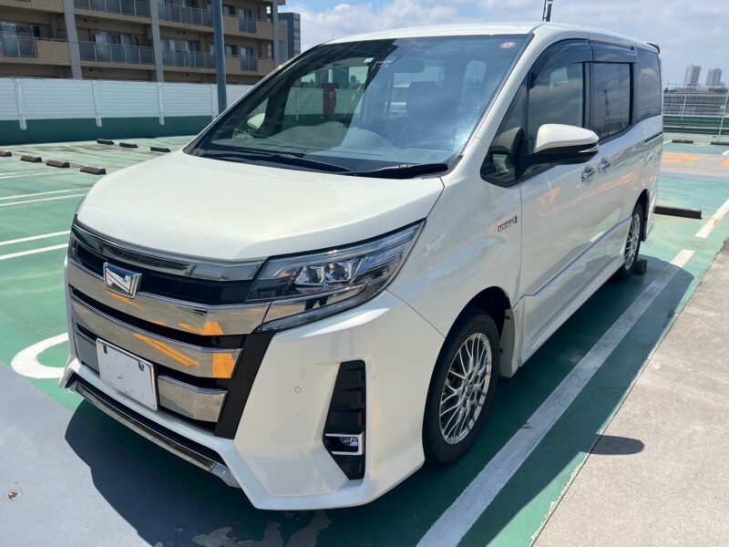 ノア1.8 ハイブリッド SI W×B Ⅱ★R5税金完納★極良極美★ワンオーナー★車検ロング★後席モニター★衝突軽減ブレーキ★走行中TV視聴★パーキングセンサー★業界最安画像0