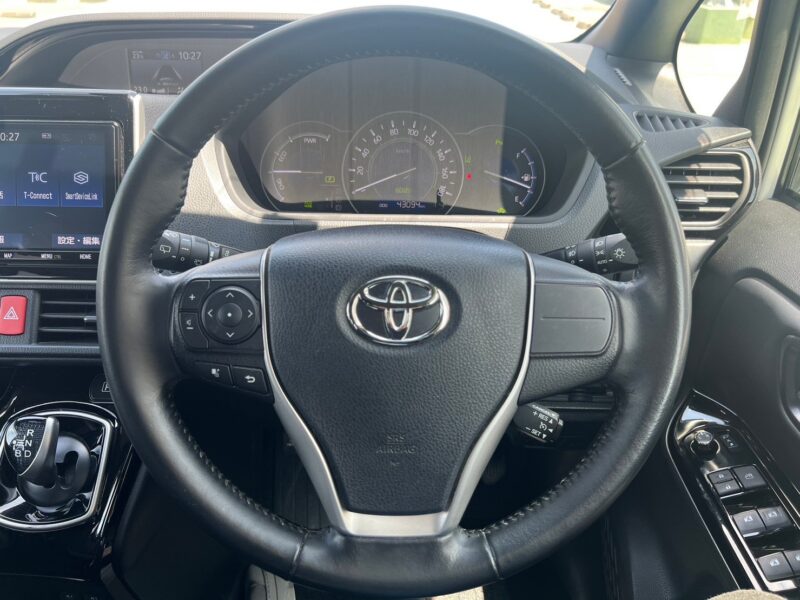 ノア1.8 ハイブリッド SI W×B Ⅱ★R5税金完納★極良極美★ワンオーナー★車検ロング★後席モニター★衝突軽減ブレーキ★走行中TV視聴★パーキングセンサー★業界最安画像16