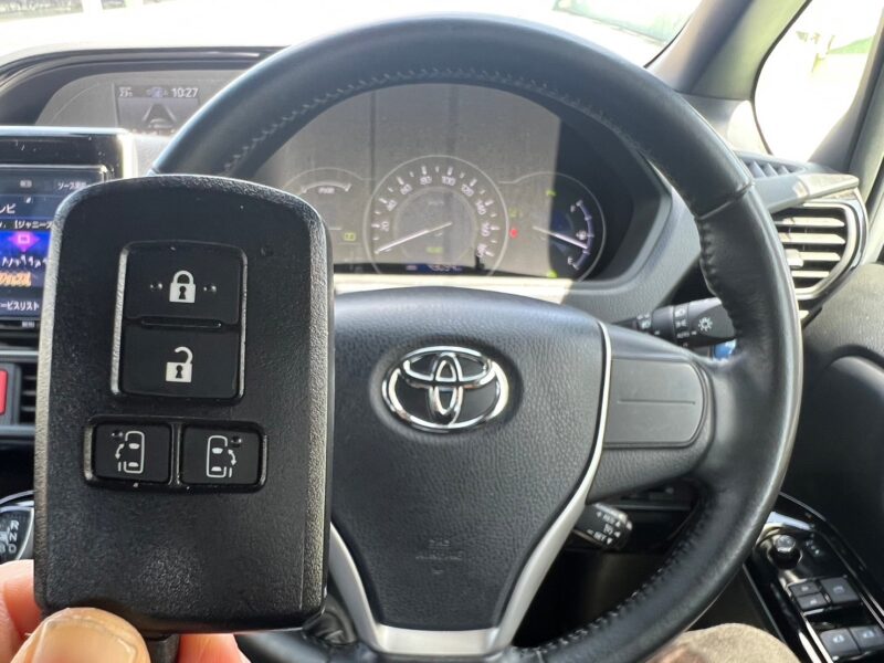 ノア1.8 ハイブリッド SI W×B Ⅱ★R5税金完納★極良極美★ワンオーナー★車検ロング★後席モニター★衝突軽減ブレーキ★走行中TV視聴★パーキングセンサー★業界最安画像22