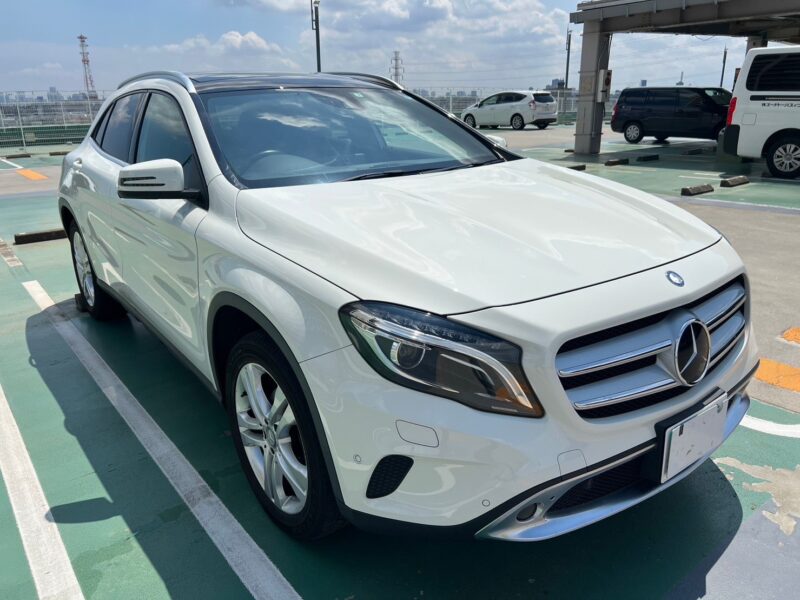 GLA180 オフロード★R5税金完納★極良極美★大人気★サンルーフ★ドラレコ★衝突軽減ブレーキ★クルーズコントロール★業界最安画像1