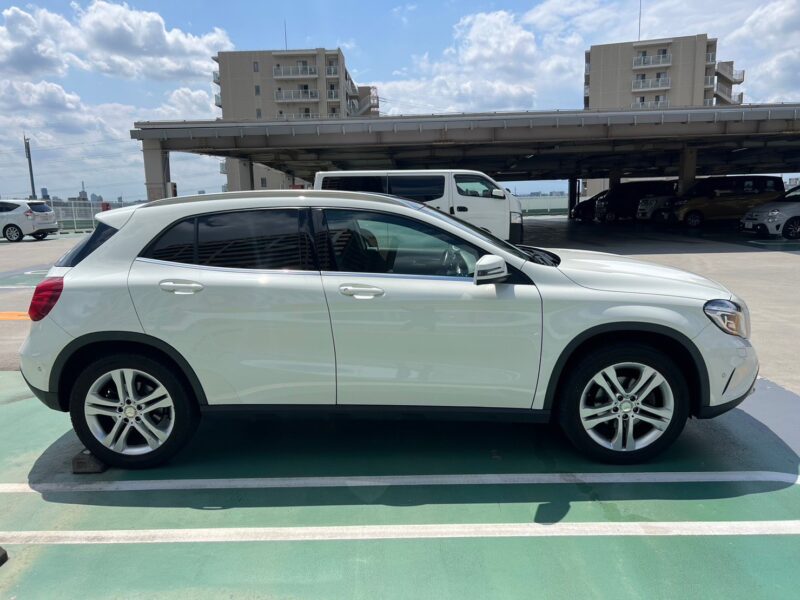 GLA180 オフロード★R5税金完納★極良極美★大人気★サンルーフ★ドラレコ★衝突軽減ブレーキ★クルーズコントロール★業界最安画像4