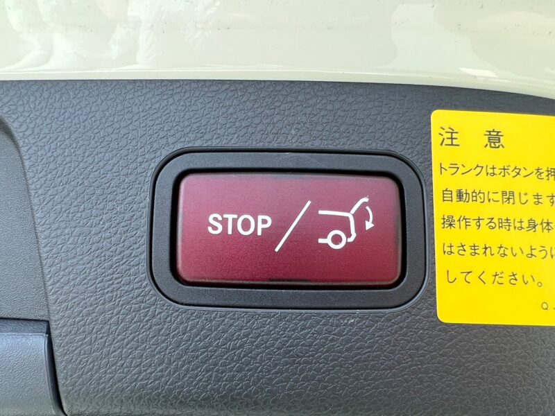 GLA180 オフロード★R5税金完納★極良極美★大人気★サンルーフ★ドラレコ★衝突軽減ブレーキ★クルーズコントロール★業界最安画像21