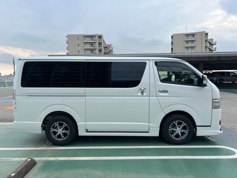 ハイエースバン 2.8 スーパーGL ダークプライムⅡ ロングボディーディーゼルターボ モデリスタエアロ★新車同様★走行0.1万k★R5税金完納★モデリスタ★ミラーモニター★ドラレコ★360°カメラ★ディーゼル★運転支援★走行中TV視聴★業界最安画像4