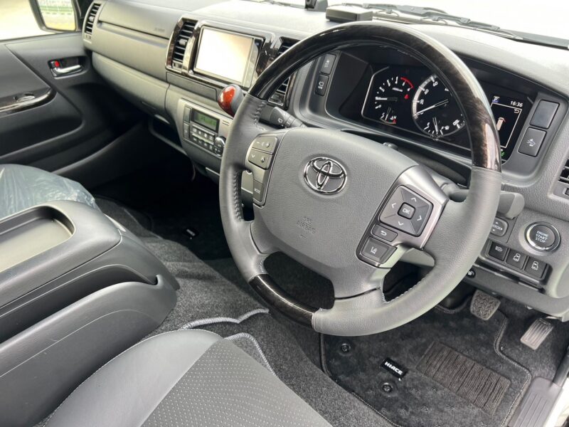 ハイエースバン 2.8 スーパーGL ダークプライムⅡ ロングボディーディーゼルターボ モデリスタエアロ★新車同様★走行0.1万k★R5税金完納★モデリスタ★ミラーモニター★ドラレコ★360°カメラ★ディーゼル★運転支援★走行中TV視聴★業界最安画像8