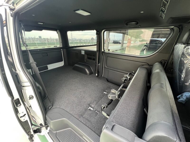 ハイエースバン 2.8 スーパーGL ダークプライムⅡ ロングボディーディーゼルターボ モデリスタエアロ★新車同様★走行0.1万k★R5税金完納★モデリスタ★ミラーモニター★ドラレコ★360°カメラ★ディーゼル★運転支援★走行中TV視聴★業界最安画像14