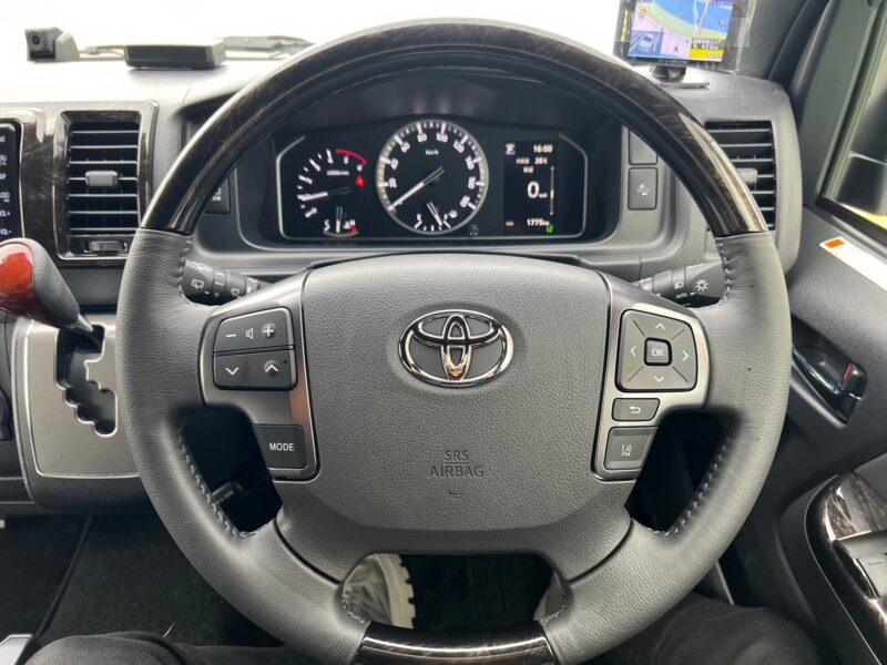 ハイエースバン 2.8 スーパーGL ダークプライムⅡ ロングボディーディーゼルターボ モデリスタエアロ★新車同様★走行0.1万k★R5税金完納★モデリスタ★ミラーモニター★ドラレコ★360°カメラ★ディーゼル★運転支援★走行中TV視聴★業界最安画像17