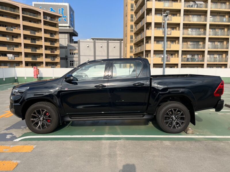 ハイラックス2.4 Z GRスポーツ ディーゼルターボ4WD★R5税金完納★新車同様★走行0.2万k★360°カメラ★運転支援システム★ハーフレザー★業界最安画像5