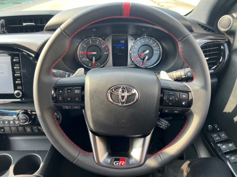 ハイラックス2.4 Z GRスポーツ ディーゼルターボ4WD★R5税金完納★新車同様★走行0.2万k★360°カメラ★運転支援システム★ハーフレザー★業界最安画像15