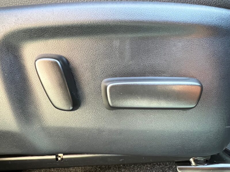 ハイラックス2.4 Z GRスポーツ ディーゼルターボ4WD★R5税金完納★新車同様★走行0.2万k★360°カメラ★運転支援システム★ハーフレザー★業界最安画像17