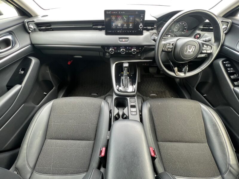 ヴェゼル1.5 e:HEV Z 無限エアロ★R4税金完納★極良極美★無限エアロ★無限ルーフスポイラー★運転支援システム★業界最安画像10