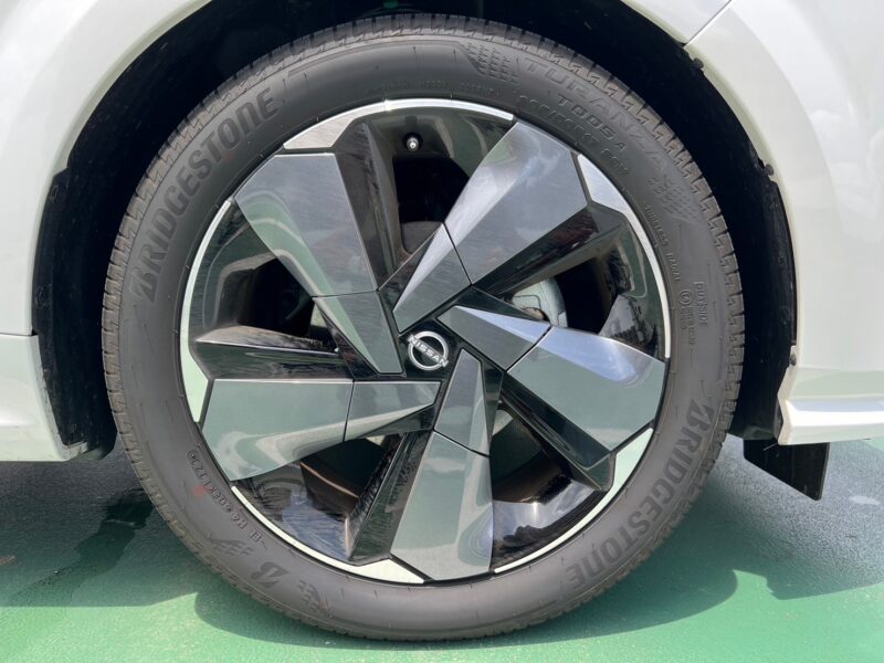 ノートオーラ1.2G レザーエディション★R5税金完納★新車同様★走行0.2万k★大型ディスプレイ★BOSEサウンドシステム★360°カメラ★ドラレコ★運転支援システム★ミラーモニター★業界最安画像26