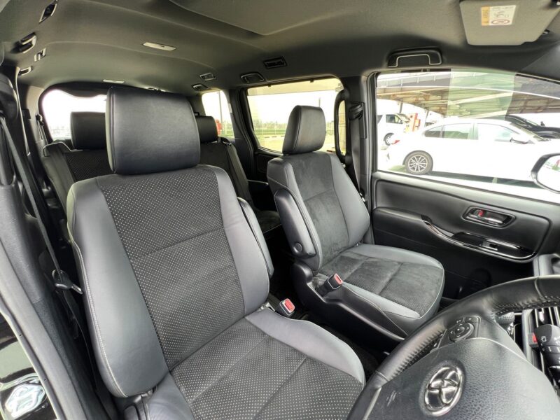 ヴォクシー 2.0 ZS煌 Ⅲ★R5税金完納★極良極美★走行中TV視聴★ドラレコ前後★衝突軽減ブレーキ★車線変更センサー★運転支援システム★業界最安画像11