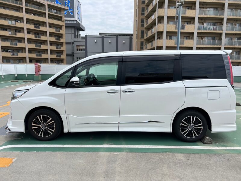 ノア 2.0 Si WxB Ⅱモデリスタ★R5税金完納★モデリスタエアロ★ドラレコ★走行中TV視聴★後席モニター★車線変更センサー★衝突軽減ブレーキ★運転支援システム★業界最安画像3