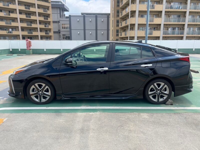 プリウス1.8 S ツーリングセレクション モデリスタ★R5税金完納★モデリスタエアロ★極上車★360°カメラ★9インチナビ★走行中TV視聴★ドラレコ★運転支援システム★上級グレード★業界最安★激安画像3