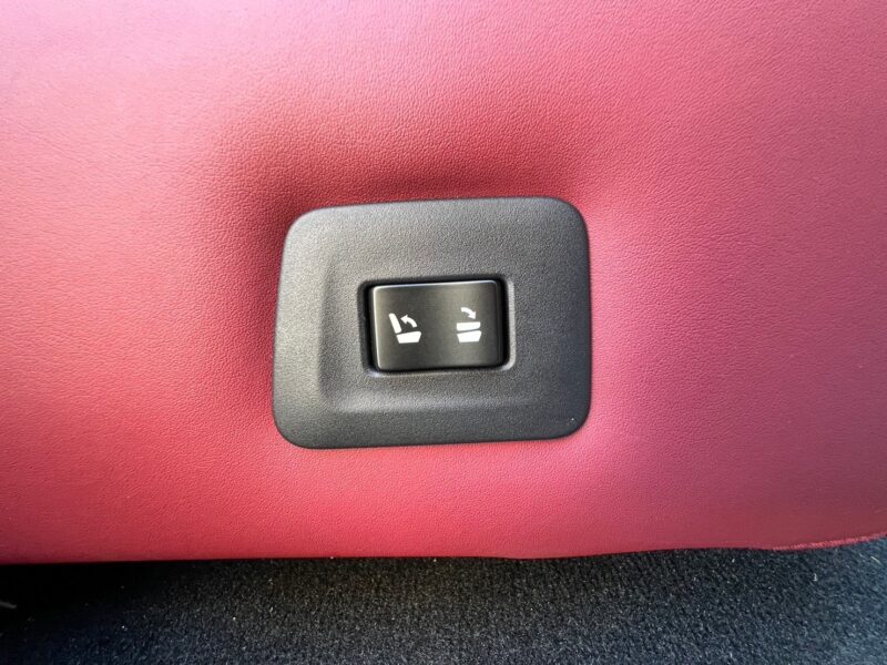 レクサスRX450h Fスポーツ TOM’Sエアロ★R5税金完納★車検ロング★パノラマルーフ★TOM’Sエアロ★赤革★マークレビンソンサウンドシステム★360°カメラ★オプション充実★極良極美★業界最安画像23