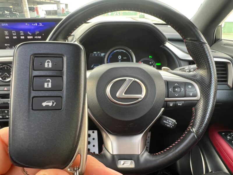 レクサスRX450h Fスポーツ TOM’Sエアロ★R5税金完納★車検ロング★パノラマルーフ★TOM’Sエアロ★赤革★マークレビンソンサウンドシステム★360°カメラ★オプション充実★極良極美★業界最安画像27