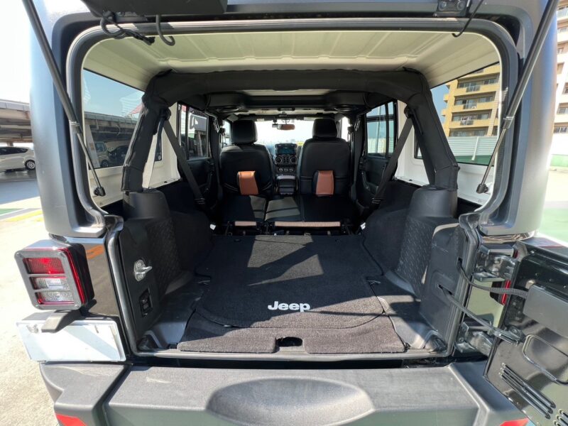 ラングラーアンリミテッド サハラ4WD★R5税金完納★極良極美★リフトアップ★アルパインナビ★社外ホイル★車検ロング★ドラレコ★業界最安★激安画像16