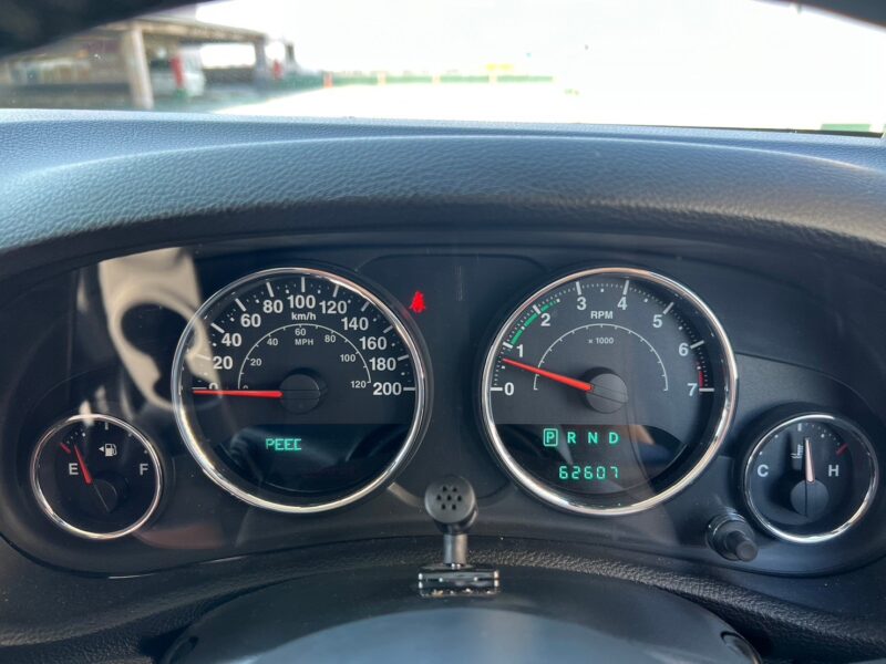 ラングラーアンリミテッド サハラ4WD★R5税金完納★極良極美★リフトアップ★アルパインナビ★社外ホイル★車検ロング★ドラレコ★業界最安★激安画像18