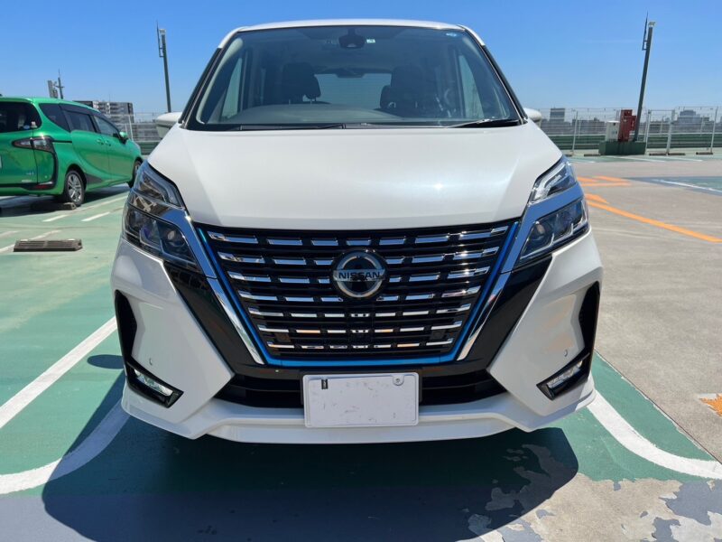 セレナ1.2 e-Power ハイウェイスターV★R5税金完納★極良極美★超低燃費★アルパイン後席モニター★360°カメラ★ドラレコ★運転支援システム★走行中TV視聴★業界最安画像2