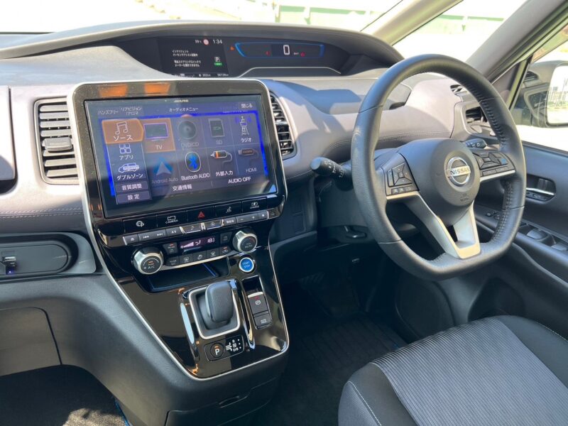 セレナ1.2 e-Power ハイウェイスターV★R5税金完納★極良極美★超低燃費★アルパイン後席モニター★360°カメラ★ドラレコ★運転支援システム★走行中TV視聴★業界最安画像9