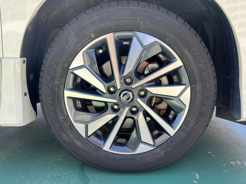 セレナ1.2 e-Power ハイウェイスターV★R5税金完納★極良極美★超低燃費★アルパイン後席モニター★360°カメラ★ドラレコ★運転支援システム★走行中TV視聴★業界最安画像26