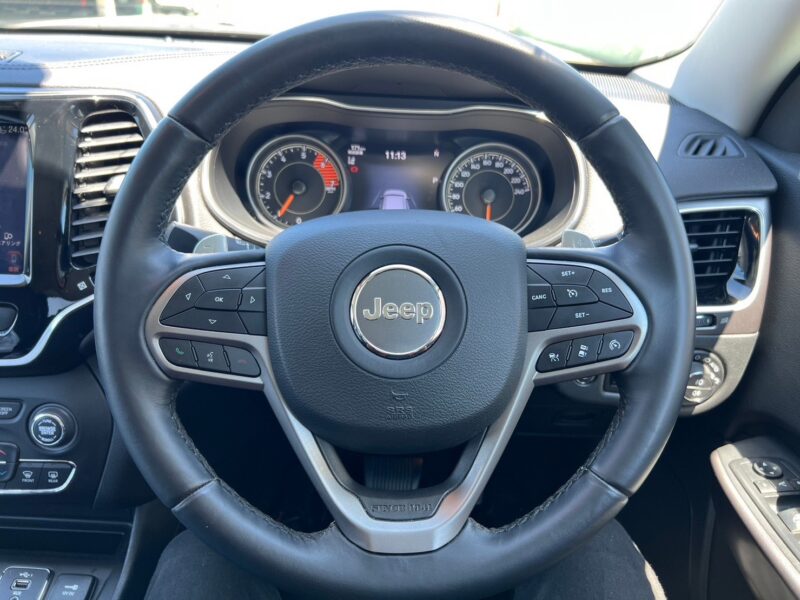 チェロキー リミテッド4WD★R5税金完納★極良極美★走行中TV視聴★車線変更センサー★衝突軽減ブレーキ★シートヒーター★業界最安★激安★車検ロング画像14