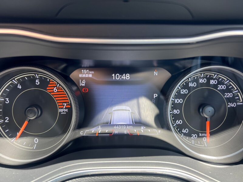 チェロキー リミテッド4WD★R5税金完納★極良極美★走行中TV視聴★車線変更センサー★衝突軽減ブレーキ★シートヒーター★業界最安★激安★車検ロング画像16