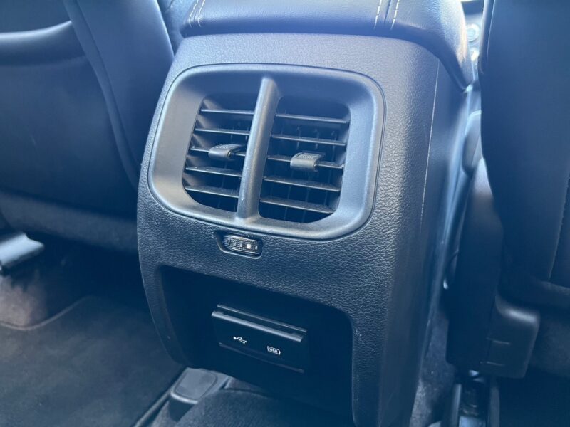 チェロキー リミテッド4WD★R5税金完納★極良極美★走行中TV視聴★車線変更センサー★衝突軽減ブレーキ★シートヒーター★業界最安★激安★車検ロング画像20