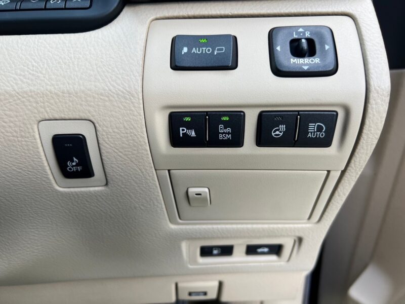 レクサスLS600h 4WD★R5税金完納★走行中TV視聴★極上車★大人気セダン★スタッドレス★装備充実★業界最安画像21