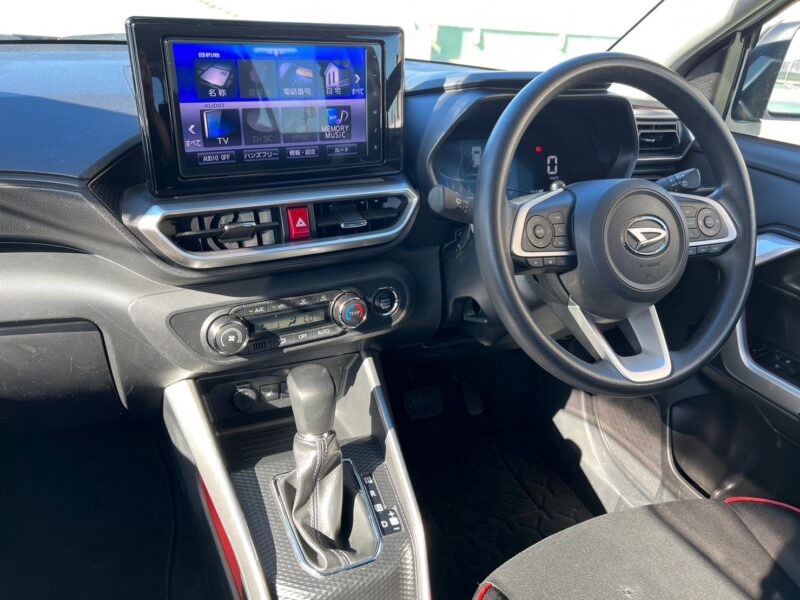 ロッキー 1.0 G ★R5税金完納★360°カメラ★車検ロング★走行中TV視聴★ドラレコ★衝突軽減ブレーキ★シートヒーター★9インチディスプレイ★業界最安★激安画像9