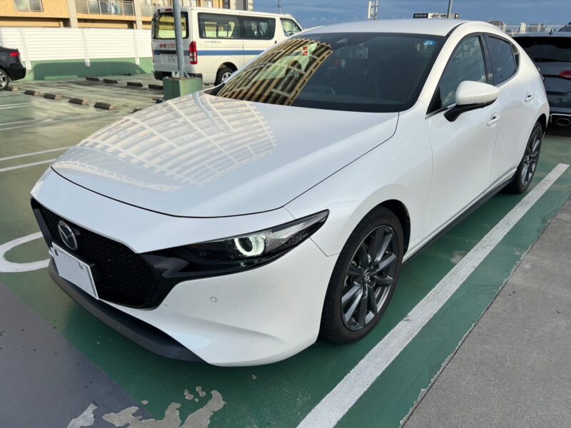 マツダ 3 ファストバック 2.0 20S Lパッケージ★R5税金完納★黒革シート★360°カメラ★シートヒーター★ヘッドアップディスプレイ★ドラレコ★運転支援システム★業界最安画像0