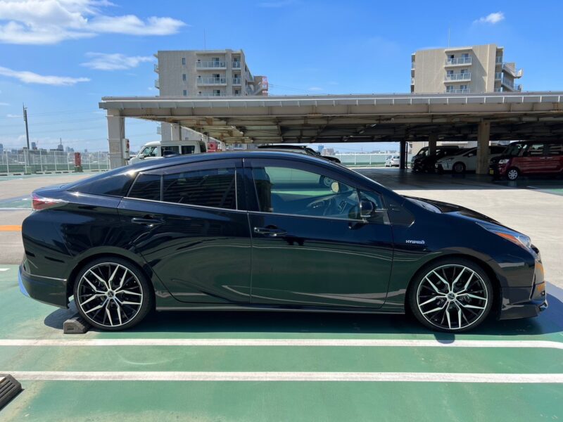 プリウス 1.8 S セーフティプラス★R5税金完納★大人気★ドラレコ★19ホイル★業界最安画像4