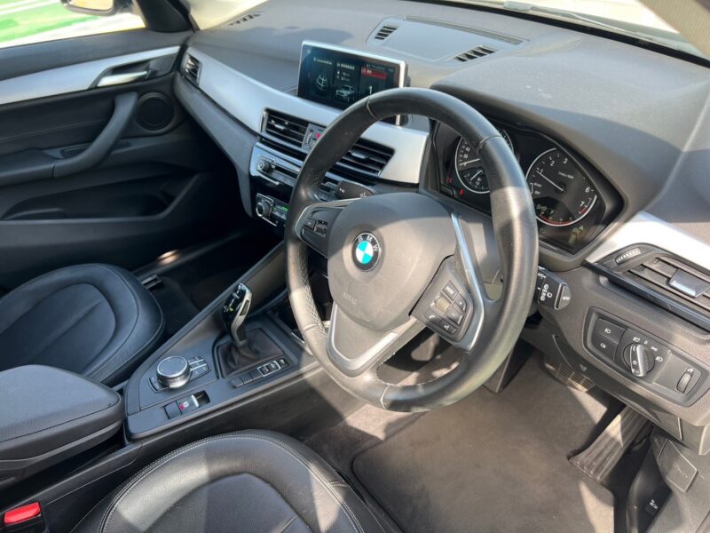 BMW X1 Sドライブ18i DTC★R5税金完納★極良極美★車検ロング★ドラレコ★衝突軽減B★車線変更センサー★シートヒーター★業界最安画像8